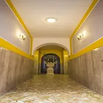 Отель Giorgi